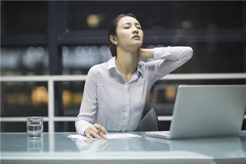 女友月经推迟7天还没来