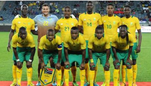 足球是几个人踢？