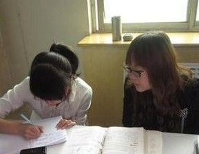 网上教育和一对一辅导班哪个比较好