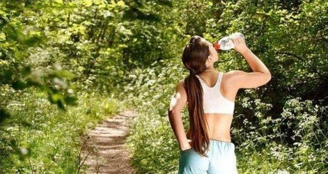 马拉松跑半程正常跑多长时间？