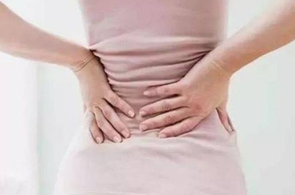 为什么 睡软床后睡硬床会腰疼