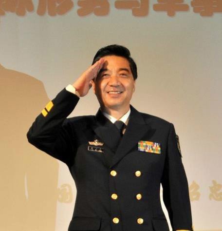 “局座”张召忠是怎么火起来的