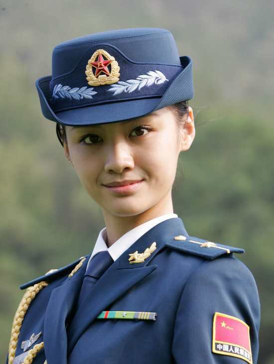 如何使用photoshop抠图更换背景颜色