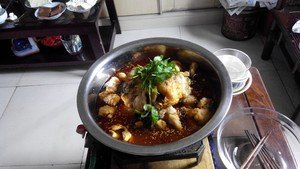 正宗石锅鱼的做法和配方是什么?