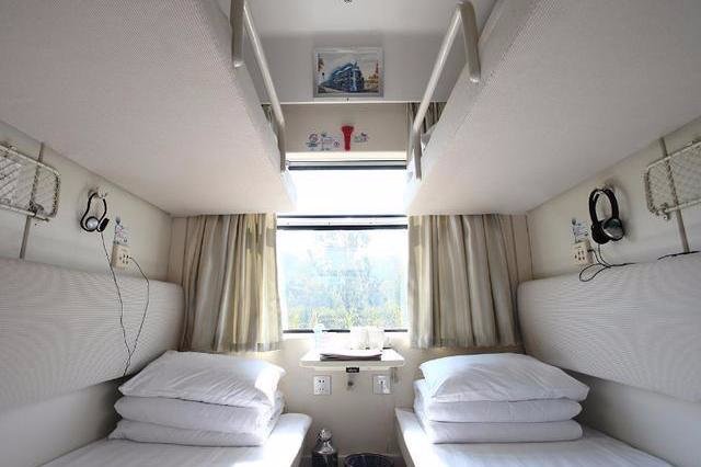 我国首列全卧铺列车K53次列车，乘坐后有什么感受呢？