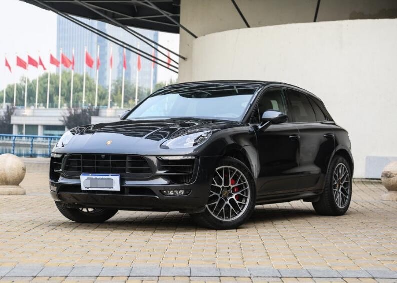 保时捷玛卡多少钱一台