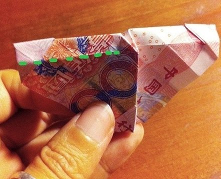 怎么用100元人民币折玫瑰花？