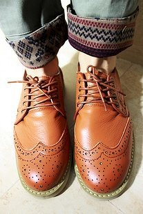 卡其裤搭配什么鞋子？？