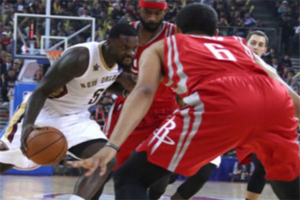 师弟兰斯·史蒂芬森在国内为什么这么受欢迎呢？