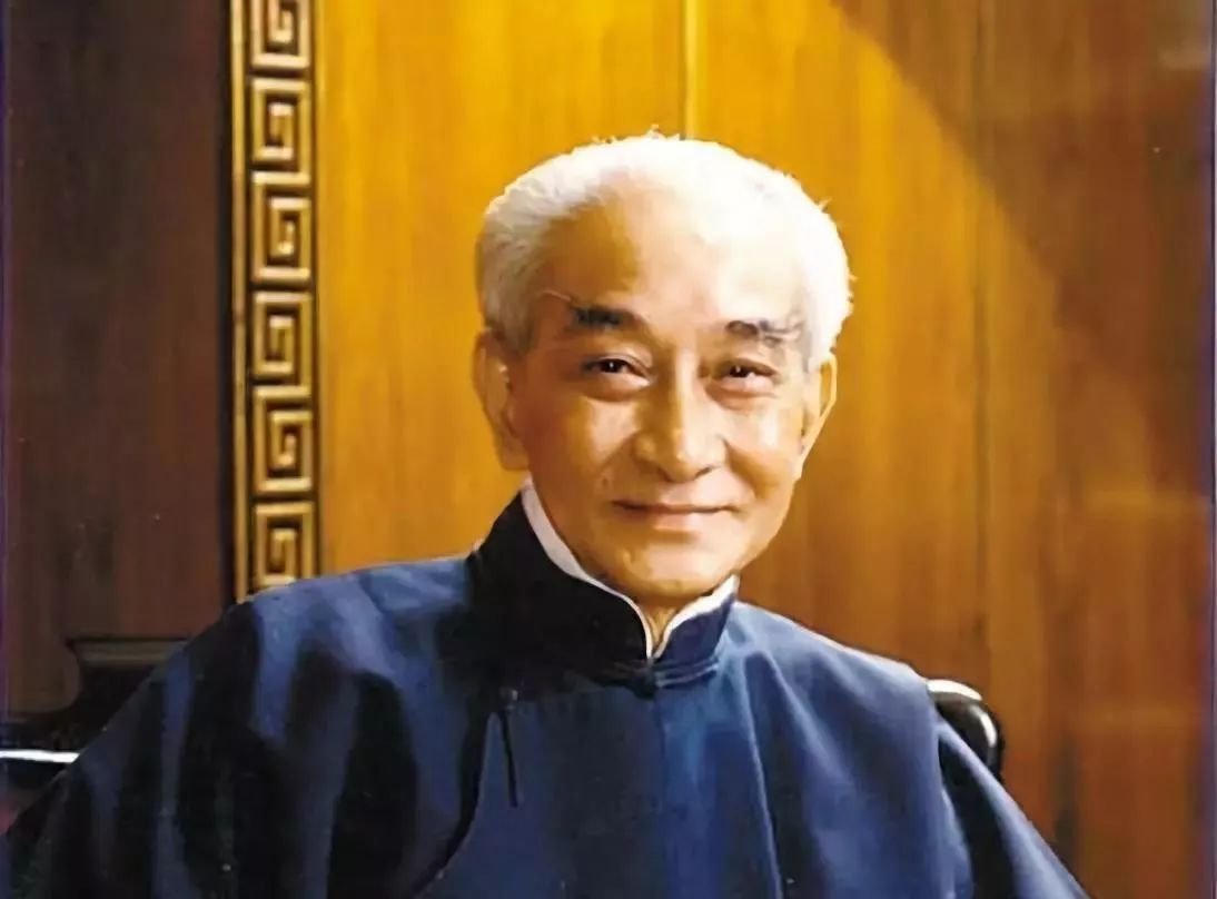 三千年读史，不外功名利禄；八万里悟道，终究诗酒田园。原文如何？出处？