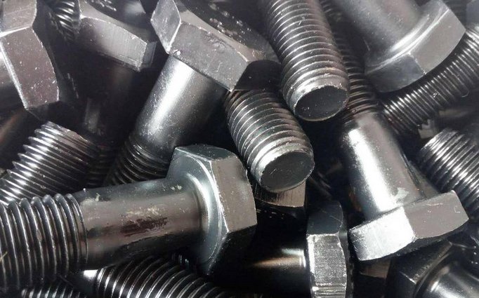 M10和M8的螺栓能承受多大的剪切力？