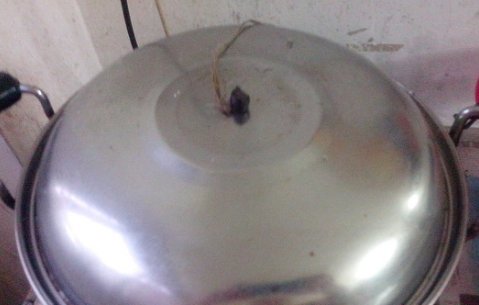 水煮玉米棒一般要煮多长时间？