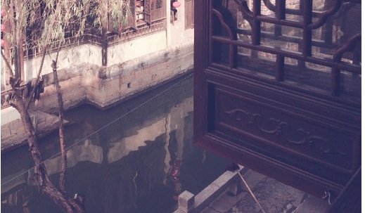 求西塘住宿攻略。。。。最好在景区内啊。。。价格适中。。。