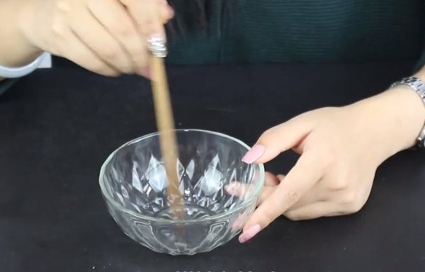 耐克翻毛皮鞋怎么清洗