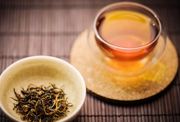 信阳红与金骏眉的区别?