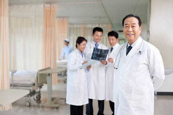 男生学什么技术有前途？