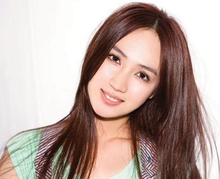 黑糖群侠传中任盈盈的扮演者是谁