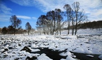 哪个季节去阿尔山旅游最好？