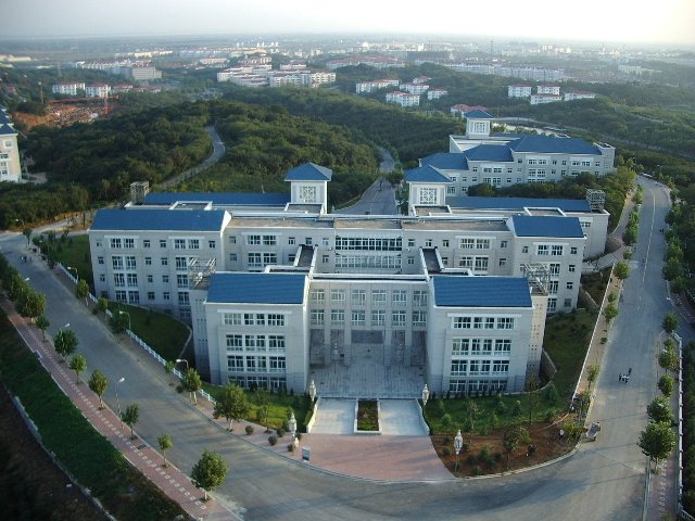 南京工业大学浦江学院