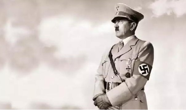 希特勒屠杀犹太人的真正原因是什么？