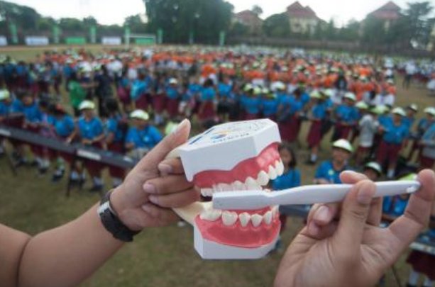 为什么我的唾液有股臭味？