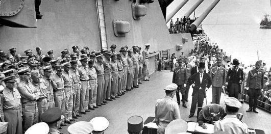 在二战时期，日本投降的根本原因到底是什么呢？