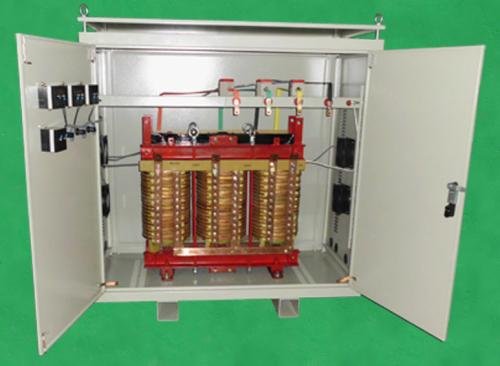 用7812制作一个正12V的直流稳压电源
