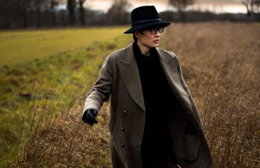 许嵩的雅俗共赏到底是为了说明什么？有什么寓意吗？