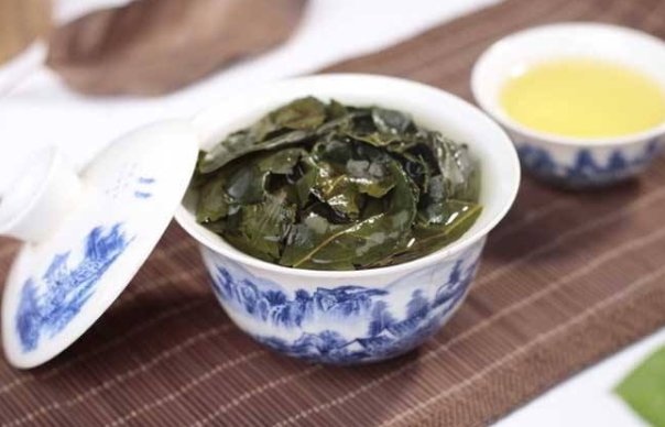 铁观音茶叶泡开后怎么区分好坏？