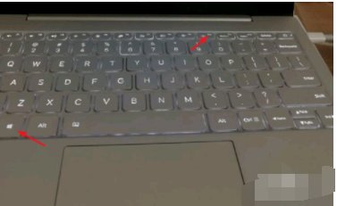 的键盘灯光怎么关闭