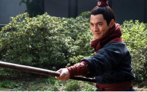 水浒传燕青救主的故事主要内容