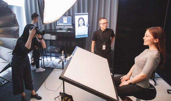 证件照怎么拍好看？