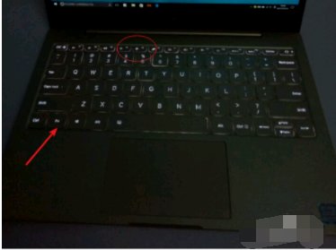 的键盘灯光怎么关闭