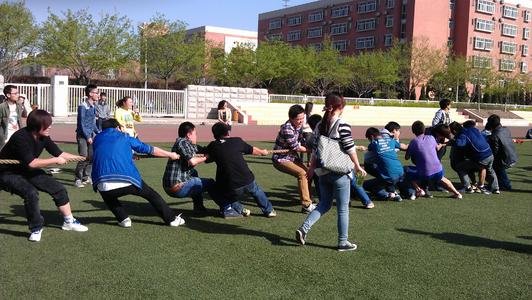 初一掌上综素思想品德A3参加班级、团(队)、学校等主题教育活动的情况怎么写?