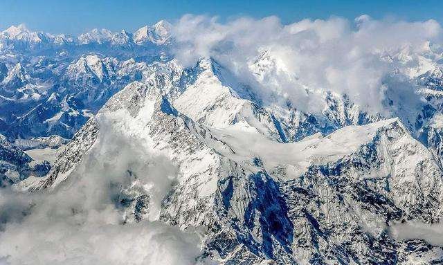 为什么青藏高原被称为“世界屋脊”？