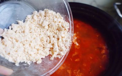 做面疙瘩放什么材料吃着很有嚼劲透明？