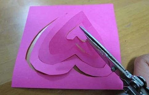 心形剪纸怎么剪