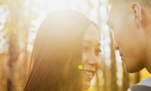 怎么跟男生聊天找话题？