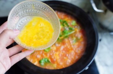 做面疙瘩放什么材料吃着很有嚼劲透明？