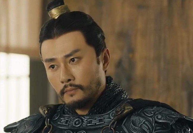 为何说千里走单骑的不是关羽，而是关羽的“办公室主任”？