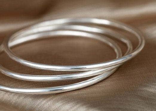 ag9999万足银多少钱一克