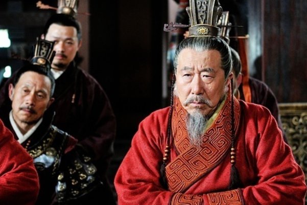 唐玄宗爱用杖刑，官员屁股开花是常态，还爱用什么？