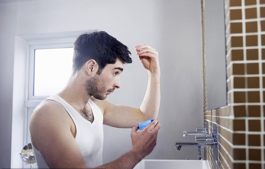 发蜡、发胶、 摩斯、弹力素、啫喱水都有什么区别啊？