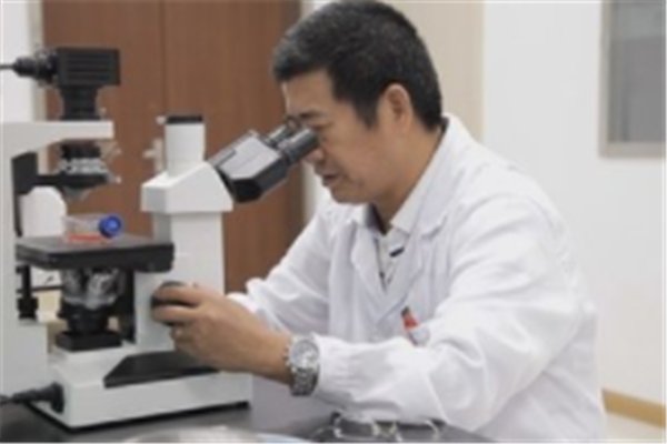 邓稼先隐姓埋名消失28年，科学家的家属生活有多难？