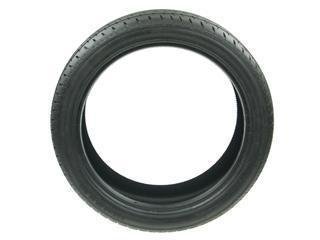 横滨轮胎有什么特点？